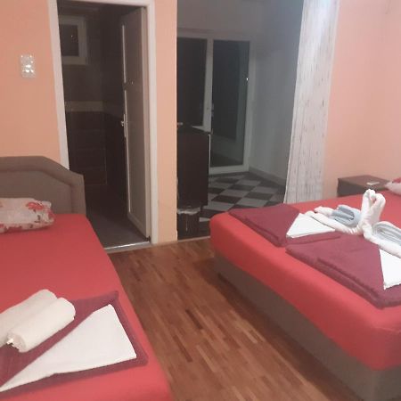 Studios Milosev Bar Dış mekan fotoğraf