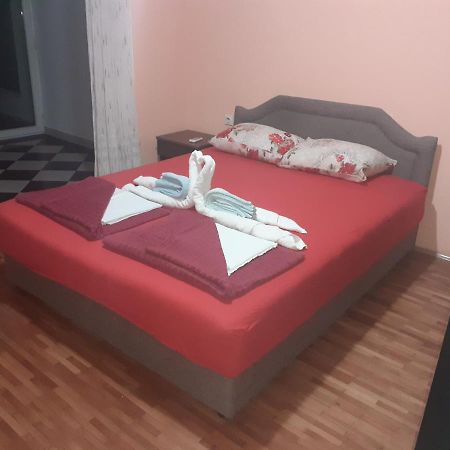 Studios Milosev Bar Dış mekan fotoğraf