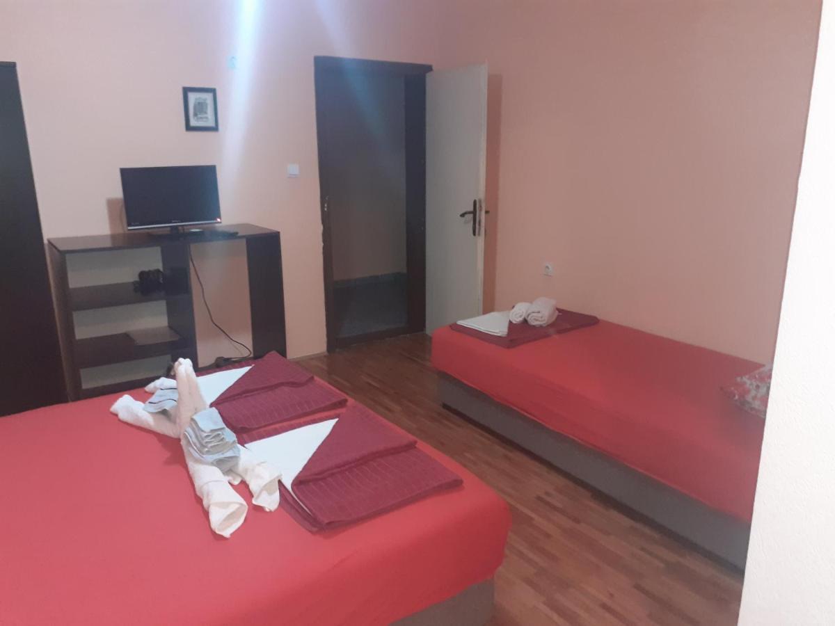 Studios Milosev Bar Dış mekan fotoğraf