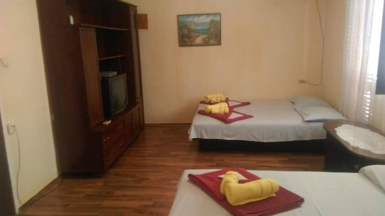 Studios Milosev Bar Dış mekan fotoğraf